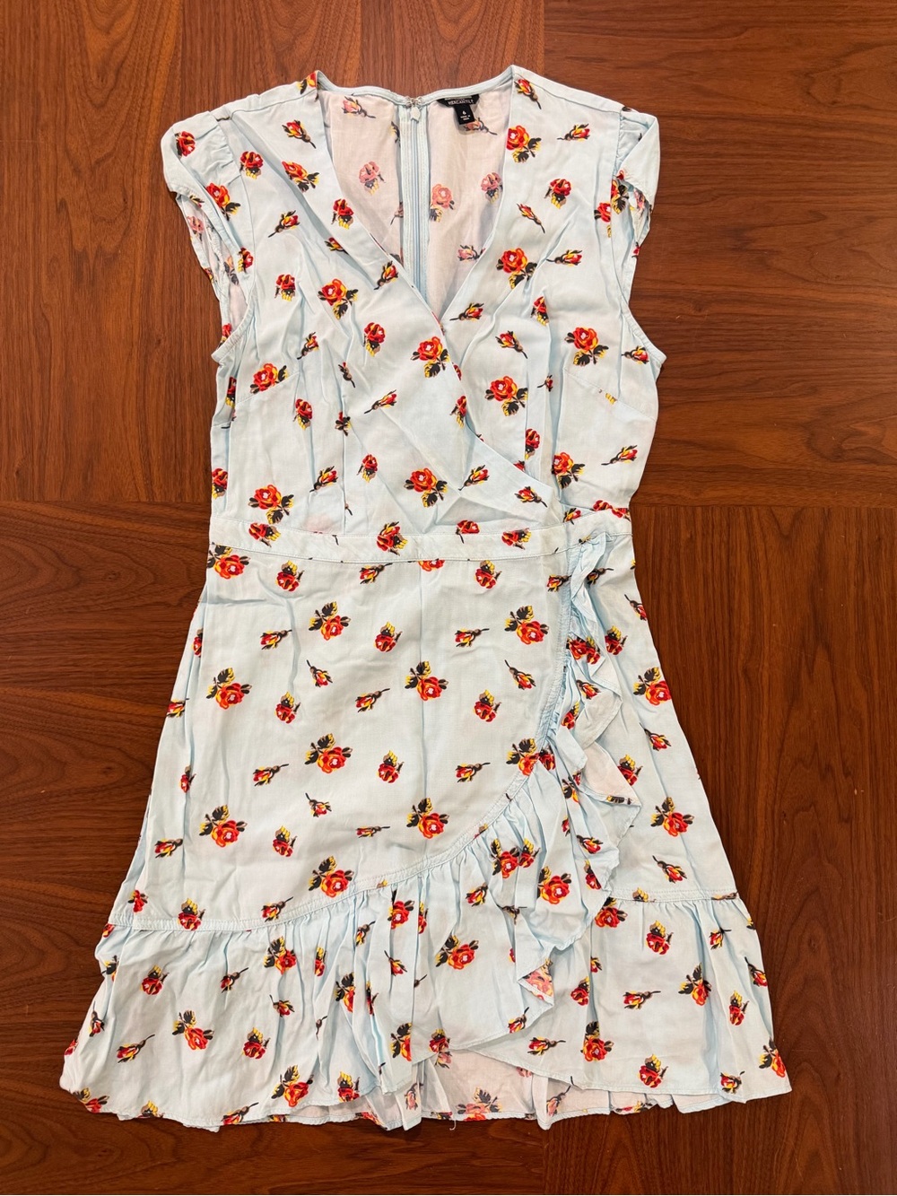 J. Crew Mercantile Light Blue Floral Wrap Dress with Ruffle Hem Size 6